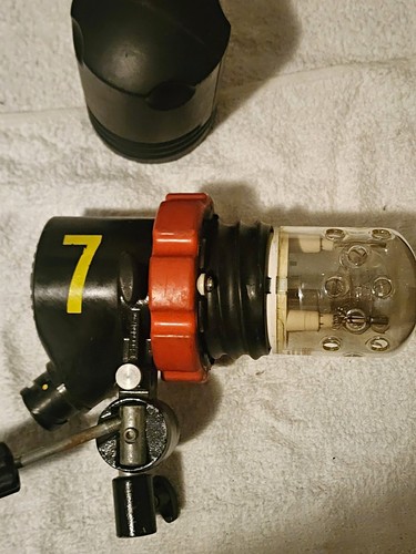 Speedotron 202vf studio flash - speedotron,
